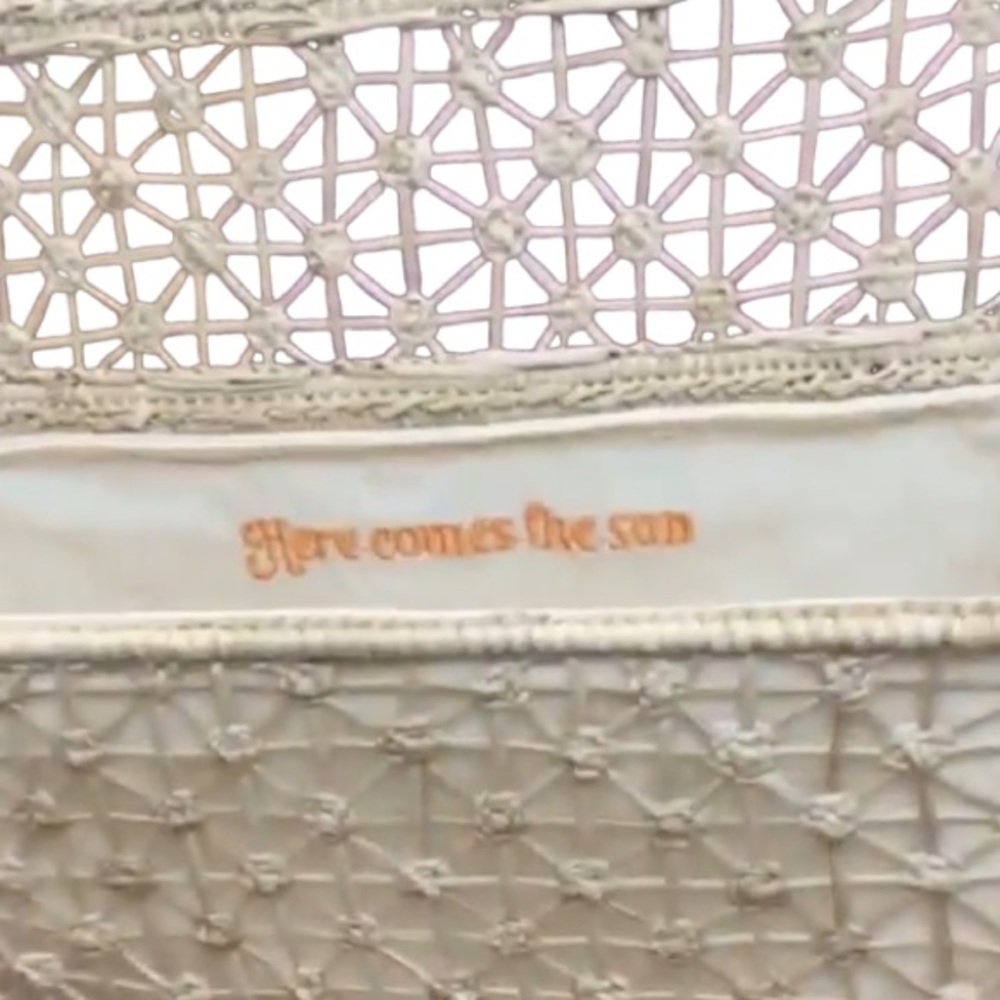 Mercedes Salazar women’s I Want To Hold Your Hand Small Crossbody Bag - Picture 14 of 17